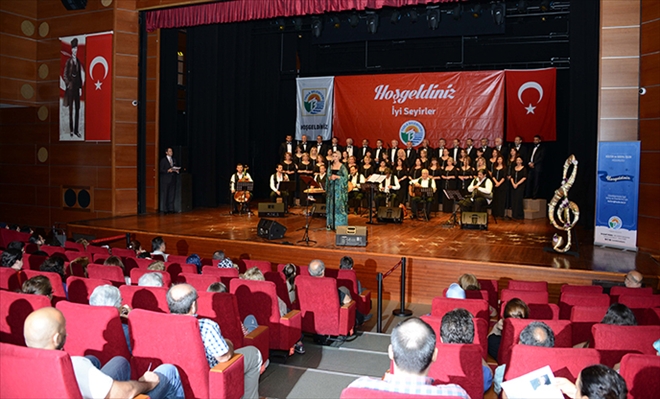Tuzla Belediyesi Türk Sanat Müziği Topluluğu, Sezon Finalinde Hüzzam Şarkılar Seslendirdi