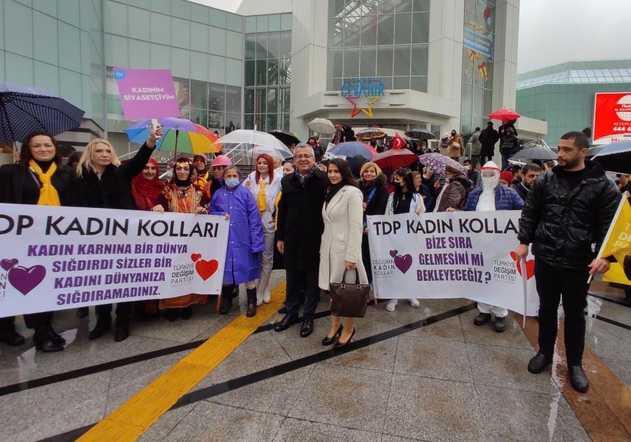   TDP İstanbul İl Başkanlığı’ndan 8 Mart Kadınlar Günü Kutlaması