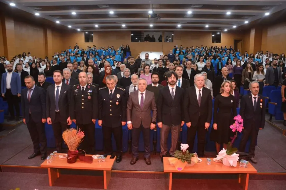 Çekmeköy’de 24 Kasım Öğretmenler Günü Coşkuyla Kutlandı