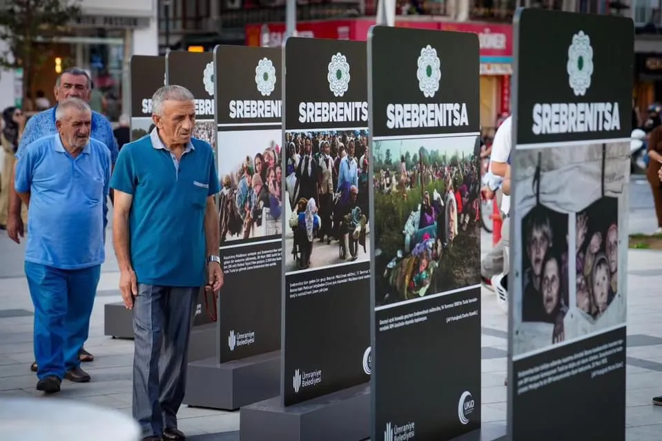 SREBRENİTSA VE GAZZE’DE HAYATINI KAYBEDENLER ÜMRANİYE’DE ANILDI