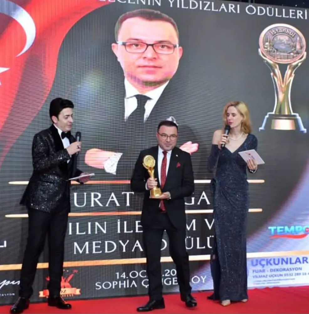 Murat Doğan’a “Yılın İletişim ve Medya Ödülü”