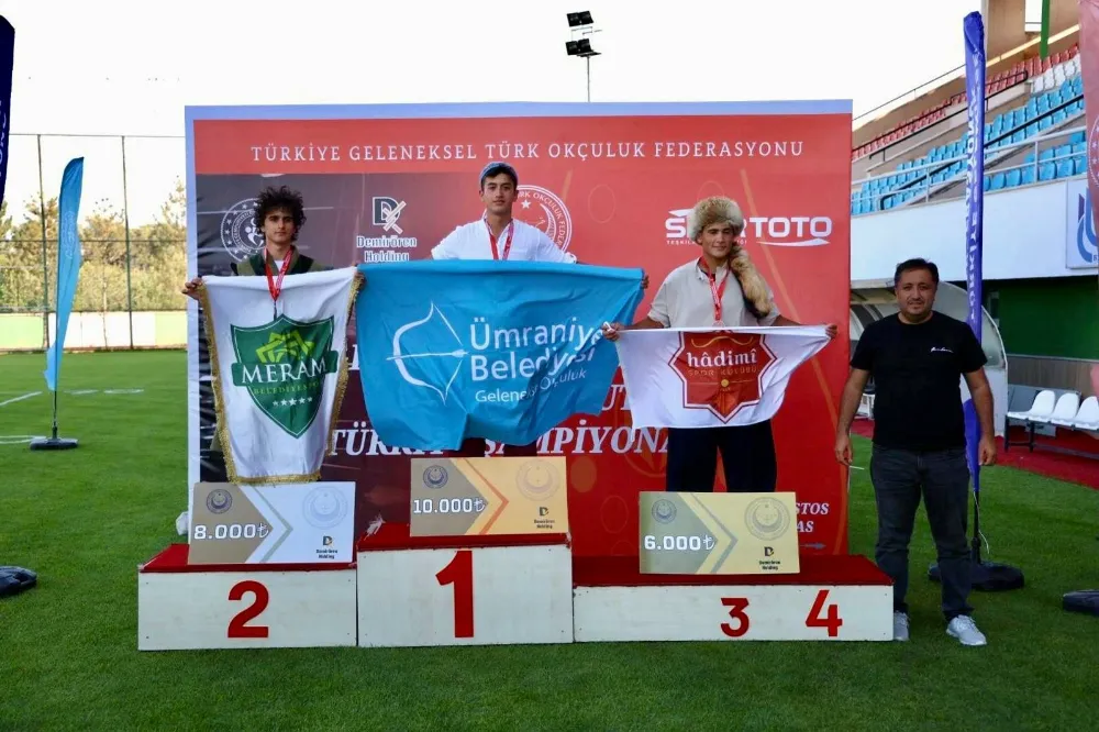 TÜRKİYE ŞAMPİYONASI’NDA ÜMRANİYE RÜZGÂRI ESTİ