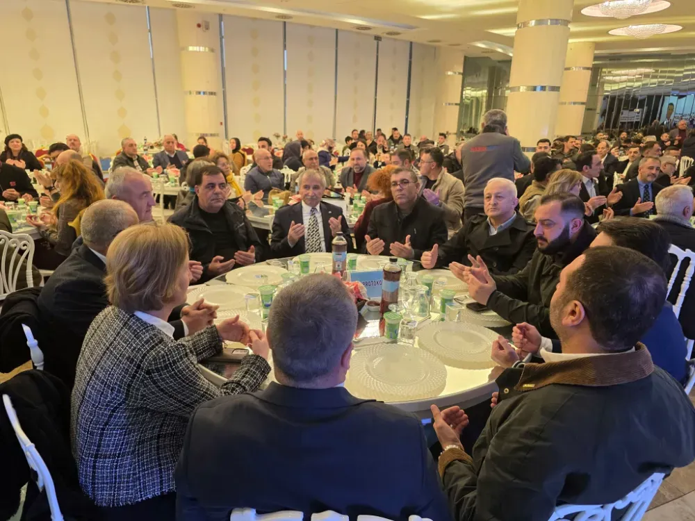 Çekmeköylü Karslılar İftarda Buluştu