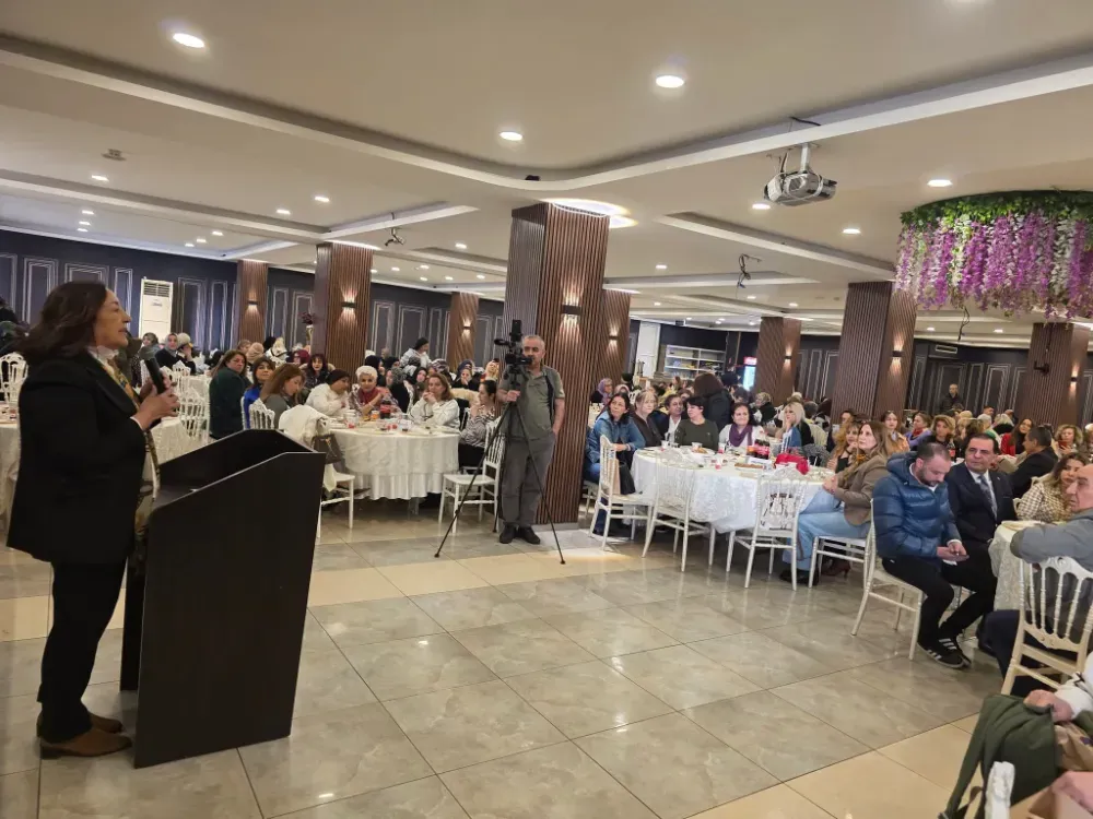 Çekmeköy Belediyesi 8 Mart İçin Özel İftar Programı Düzenledi