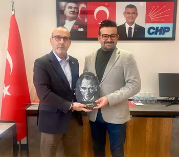 Başkan Burhan Makıroğlu Siyasi Parti Ziyaretlerini Sürdürüyor